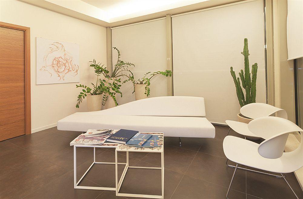 Hotel Cluentum โตเล็นติโน ภายนอก รูปภาพ